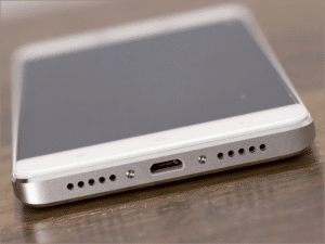 Zamena konektora punjenja na Xiaomi Redmi 4 – Doktor Mobil