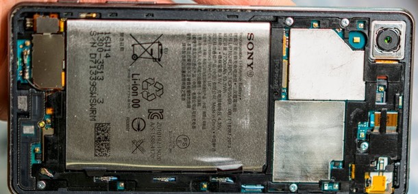 sony xperia x performance zamena baterije
